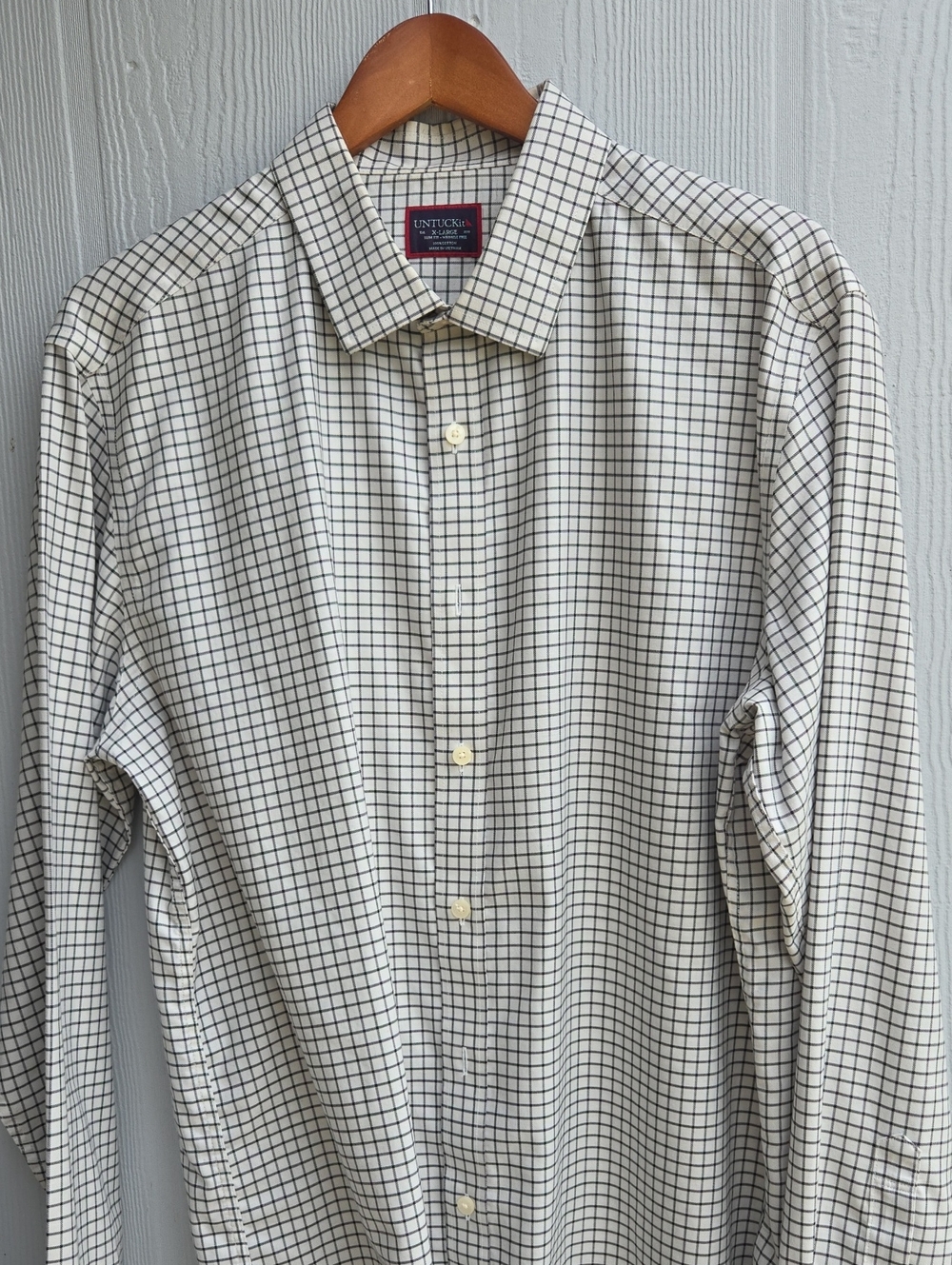 UNTUCKit Men's Cream Slim-Fit Shirt with Black Windowpane Check (Size XL)